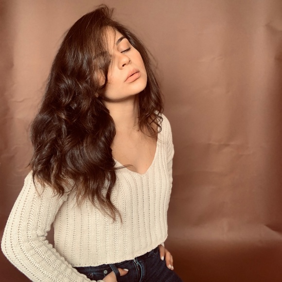 Cropped knit Sweater - Picture 9 of 10